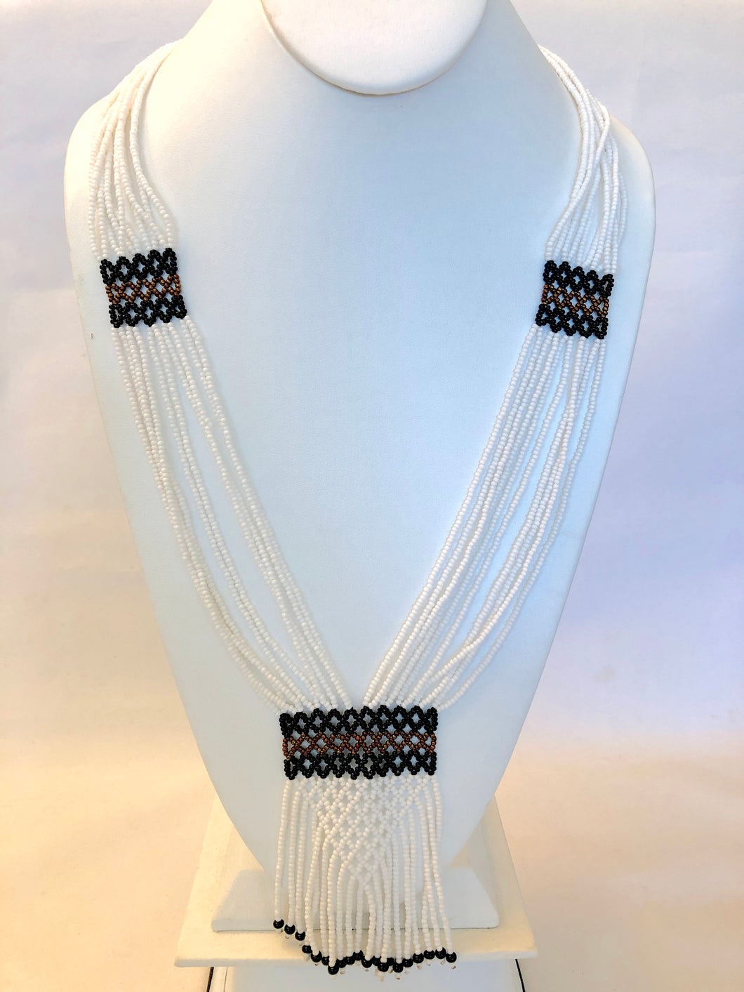 Geometric Shilluk Necklace - White & Black