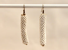 Load image into Gallery viewer, Knitted Column Earrings - White