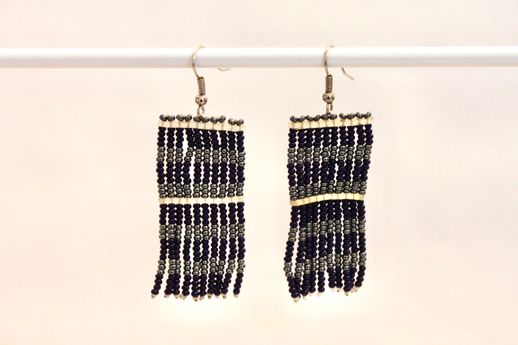 Taposa Earrings - Black & Pewter