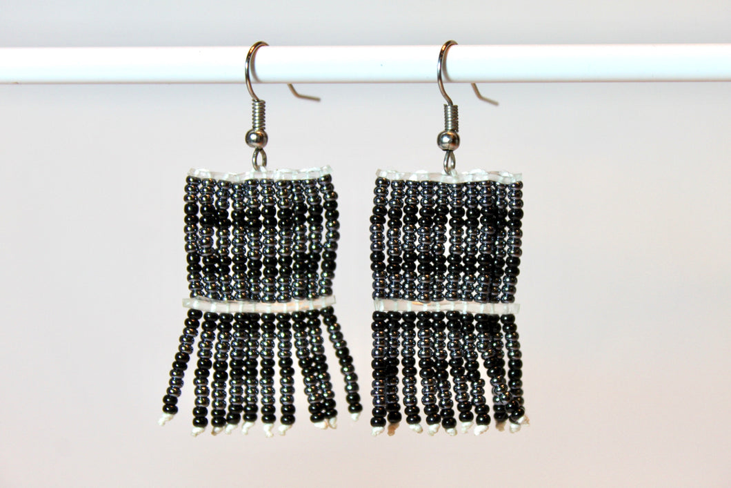 Taposa Earrings - Pewter & Black